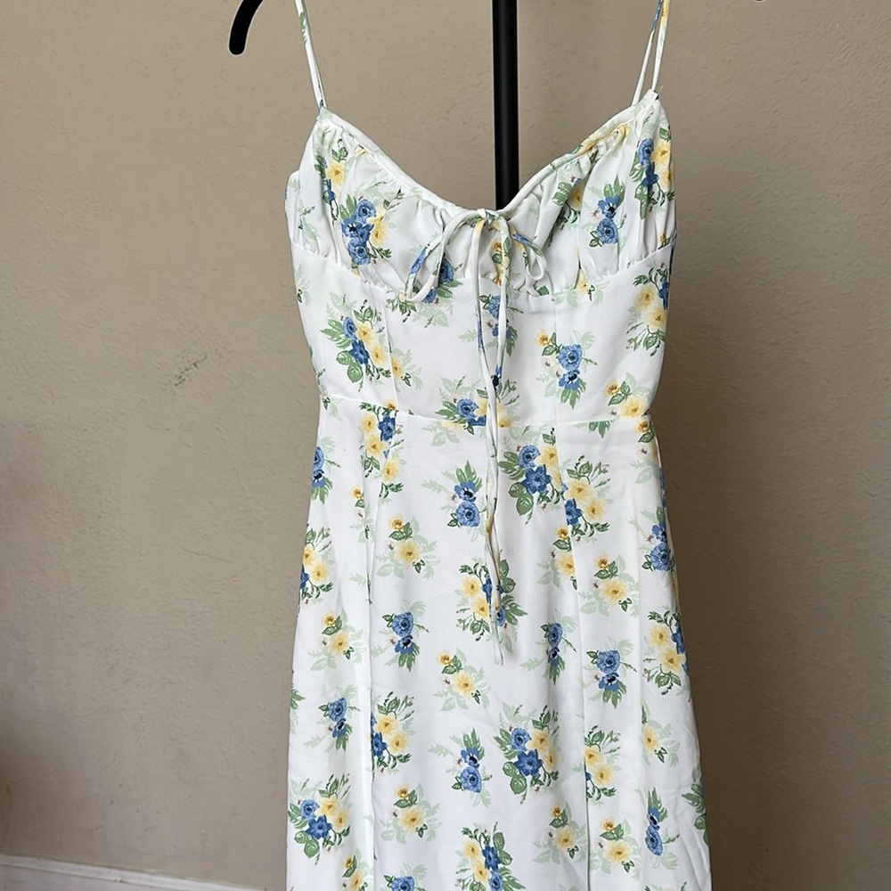 HOUSE OF CB 'Carina' White Floral Bustier Midi Dress NWOT Size XS - Picture 5 of 12
